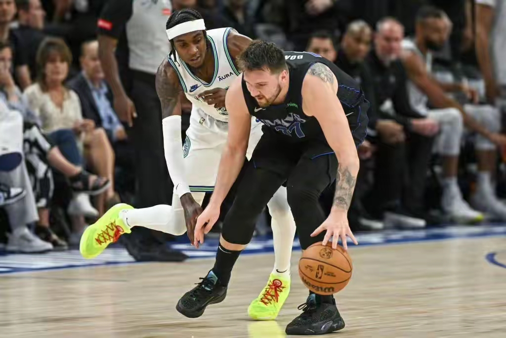 包含赛前明尼苏达森林狼外线爆发——全明星赛节点到来，媒体盛赞，赛季目标并未改变的词条